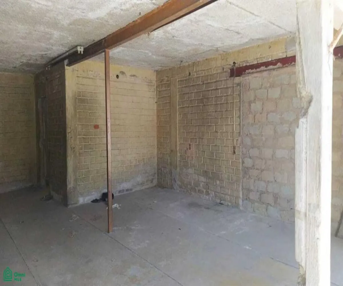 Local En Venta,Esteban Alatorre,Esteban Alatorre ., Guadalajara, Jalisco 44748,Esteban Alatorre,MX25899303