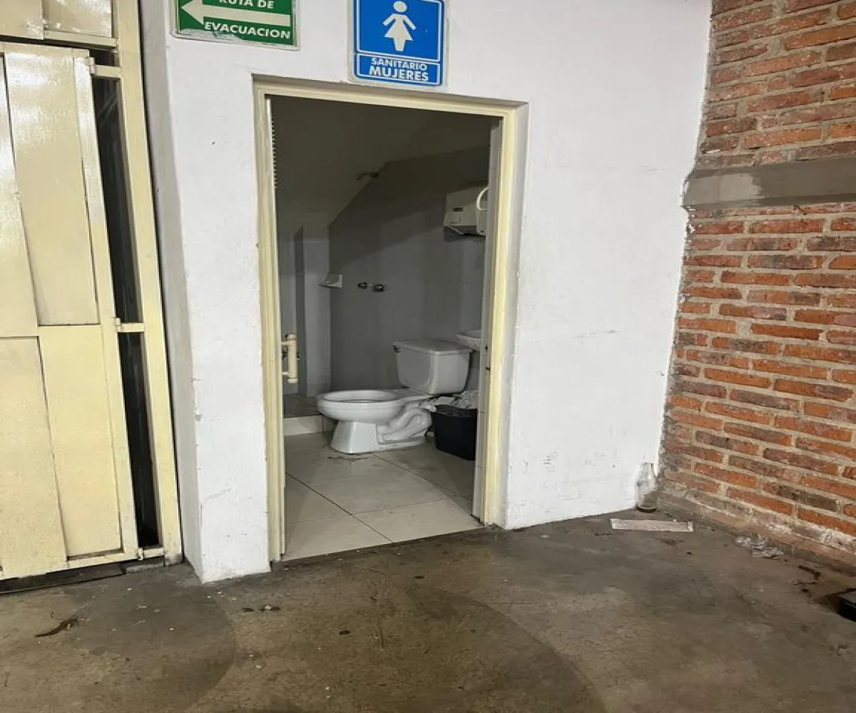 Bodega En Renta,San Juan Bosco,Esteban Alatorre 1871, Guadalajara, Jalisco 44730, 2 Habitaciones,11 Baños,Esteban Alatorre,2,pGdnD0Z