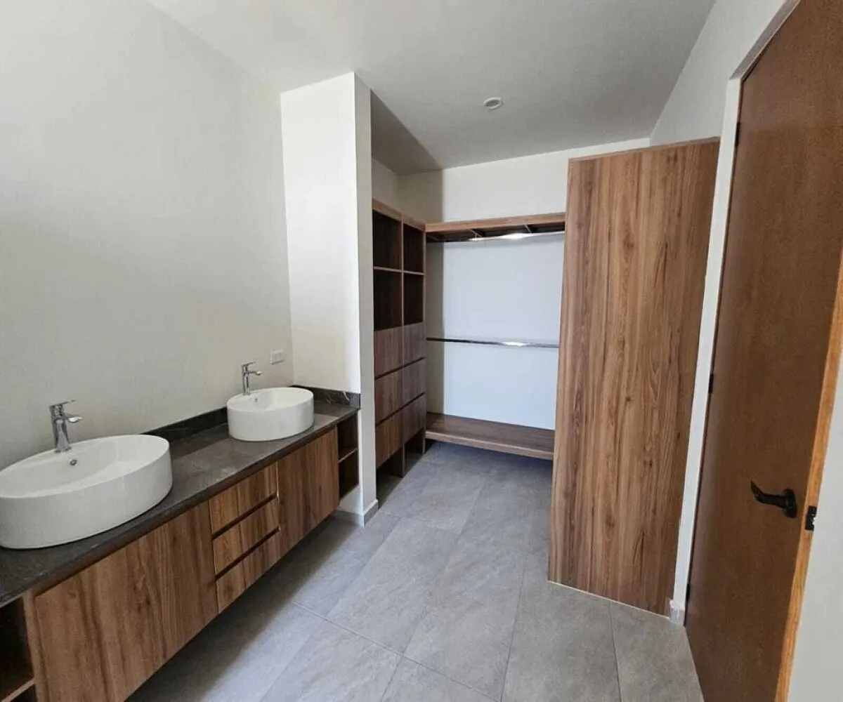 Casa En Venta,Valle Imperial,Calle Palmira 1236 23, Zapopan, Jalisco 45134, 4 Habitaciones,3 Baños,Calle Palmira,1,pHpHCSf