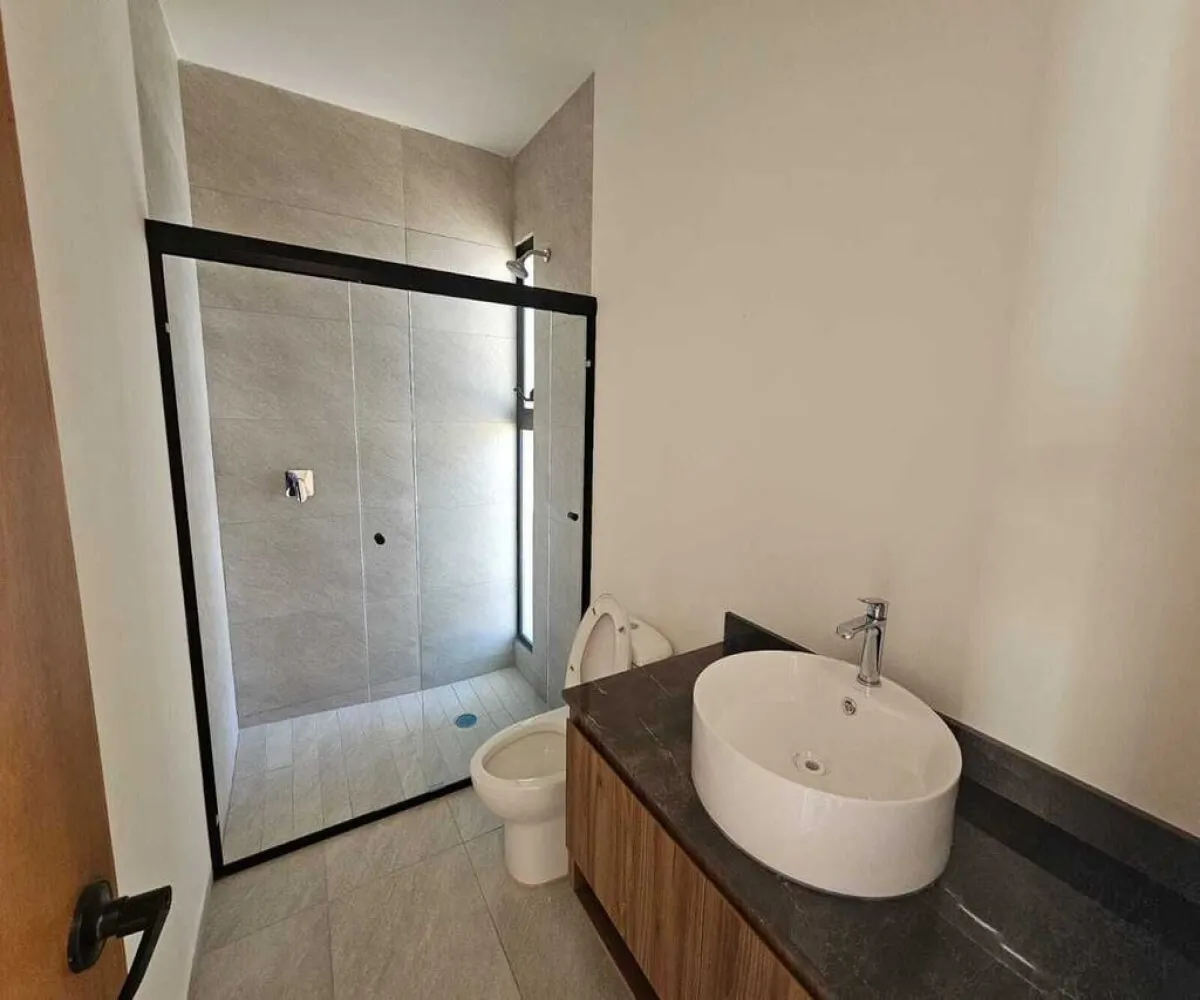 Casa En Venta,Valle Imperial,Calle Palmira 1236 23, Zapopan, Jalisco 45134, 4 Habitaciones,3 Baños,Calle Palmira,1,pHpHCSf