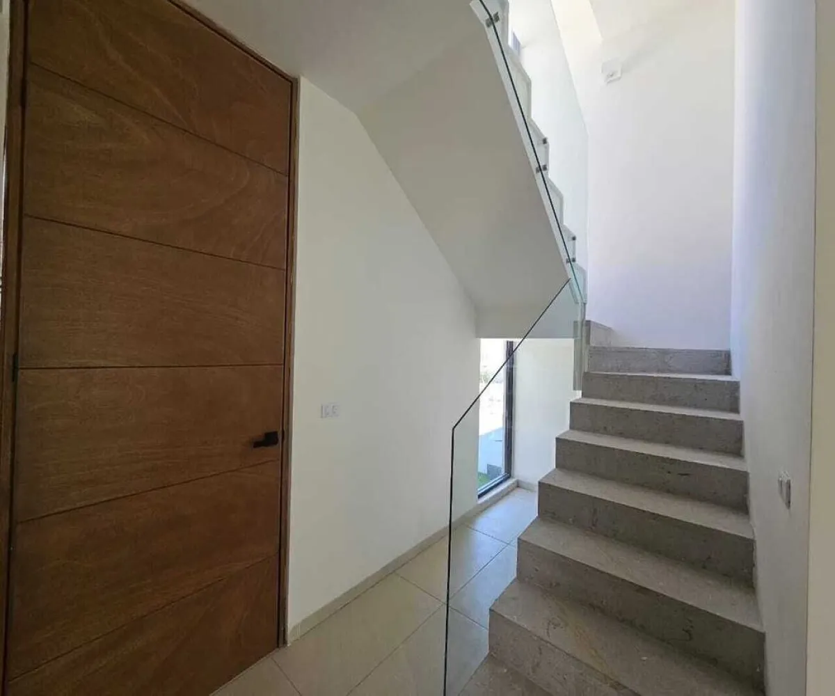 Casa En Venta,Valle imperial,Calle Palmira 1236 15, Zapopan, Jalisco 45134, 4 Habitaciones,3 Baños,Calle Palmira,1,phLD43u