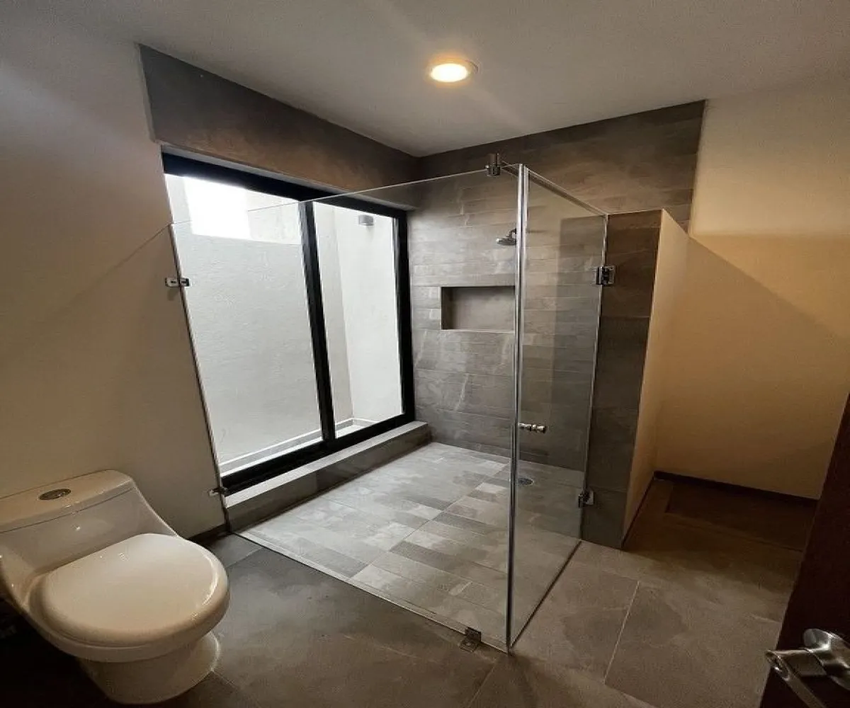 Casa En Venta,Valle Imperial,Boulevard Valle Imperial 45134, Zapopan, Jalisco 45134, 3 Habitaciones,3 Baños,Boulevard Valle Imperial,1,p5fUnNQ