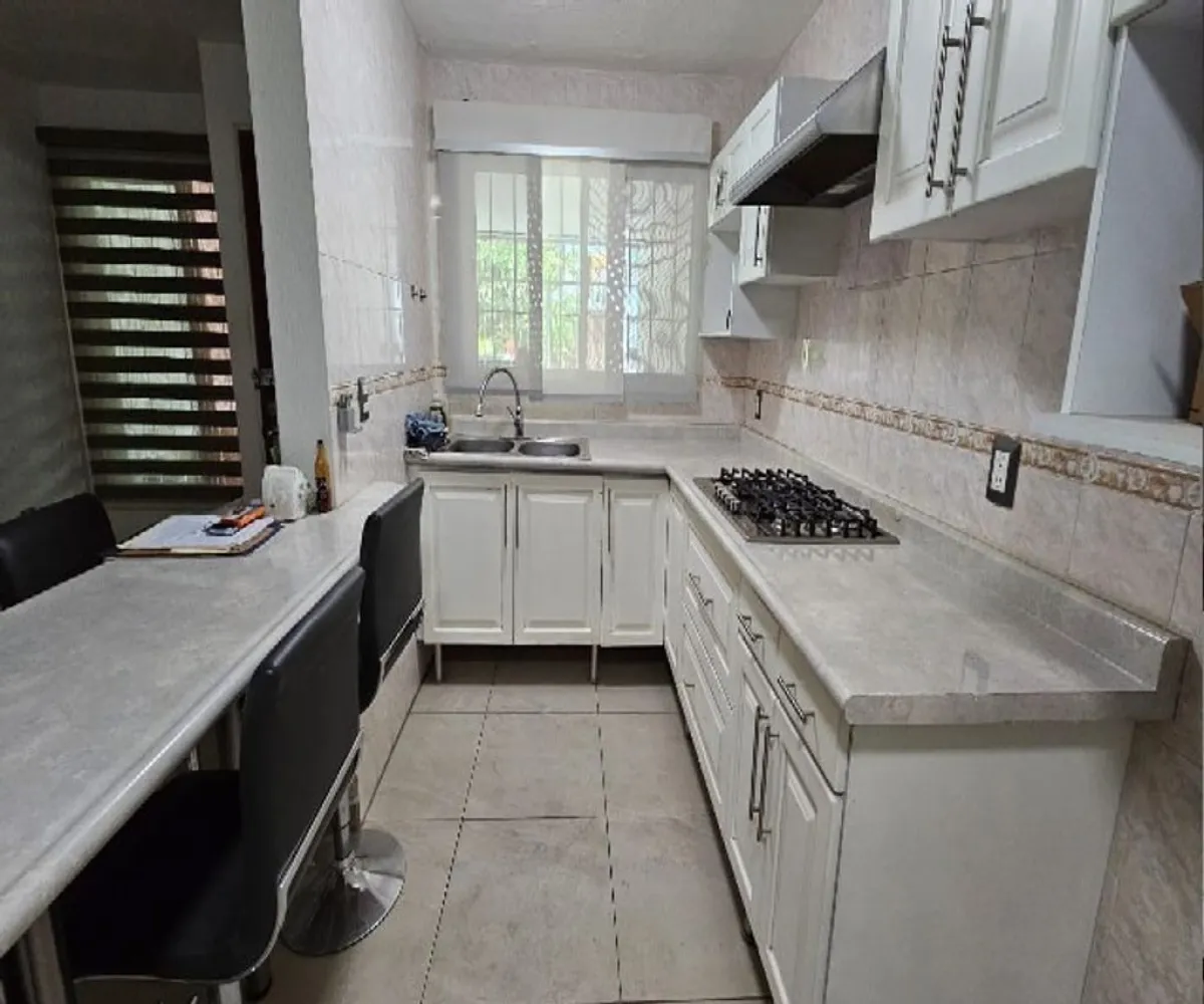 Casa En Venta,Parques de Santa María,Avenida Bahía de Todos Los Santos 2782, San Pedro Tlaquepaque, Jalisco 45609, 2 Habitaciones,1 Baño,Avenida Bahía de Todos Los Santos,2,puO8jDc