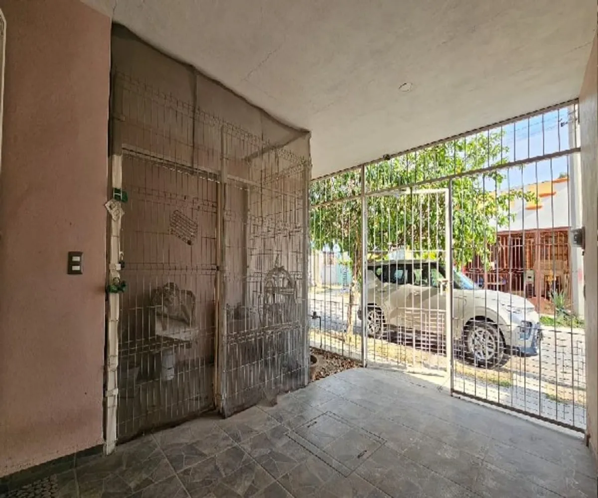 Casa En Venta,Parques de Santa María,Avenida Bahía de Todos Los Santos 2782, San Pedro Tlaquepaque, Jalisco 45609, 2 Habitaciones,1 Baño,Avenida Bahía de Todos Los Santos,2,puO8jDc