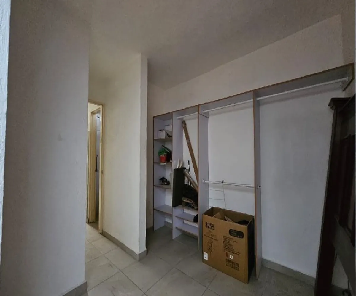 Casa En Venta,Parques de Santa María,Avenida Bahía de Todos Los Santos 2782, San Pedro Tlaquepaque, Jalisco 45609, 2 Habitaciones,1 Baño,Avenida Bahía de Todos Los Santos,2,puO8jDc