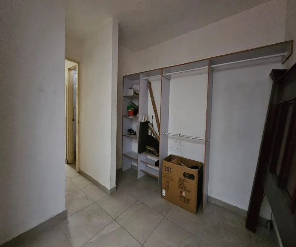 Casa En Venta,Parques de Santa María,Avenida Bahía de Todos Los Santos 2782, San Pedro Tlaquepaque, Jalisco 45609, 2 Habitaciones,1 Baño,Avenida Bahía de Todos Los Santos,2,puO8jDc