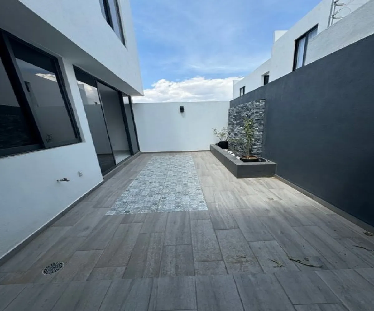 Casa En Venta,Capital Norte,Avenida Paseo de la Cantera 200 8, Zapopan, Jalisco 45134, 3 Habitaciones,3 Baños,Avenida Paseo de la Cantera,1,plMcG71