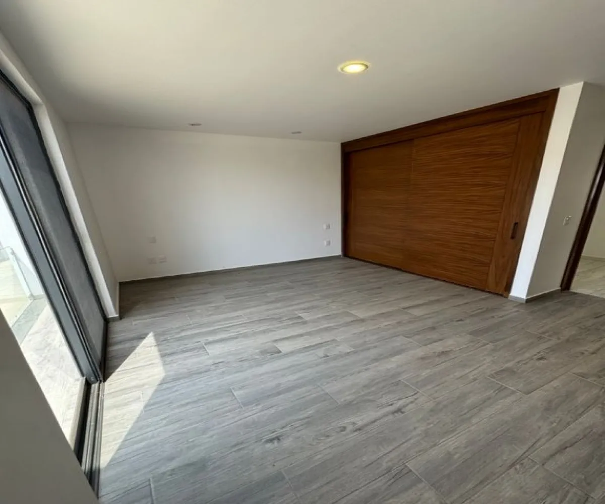 Casa En Venta,Capital Norte,Avenida Paseo de la Cantera 200 8, Zapopan, Jalisco 45134, 3 Habitaciones,3 Baños,Avenida Paseo de la Cantera,1,plMcG71