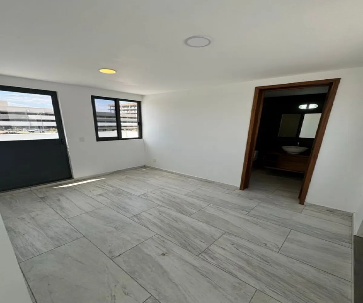 Casa En Venta,Capital Norte,Avenida Paseo de la Cantera 200 8, Zapopan, Jalisco 45134, 3 Habitaciones,3 Baños,Avenida Paseo de la Cantera,1,plMcG71