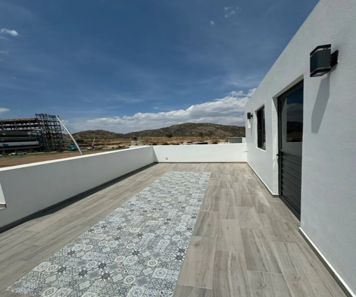 Casa En Venta,Capital Norte,Avenida Paseo de la Cantera 200 8, Zapopan, Jalisco 45134, 3 Habitaciones,3 Baños,Avenida Paseo de la Cantera,1,plMcG71