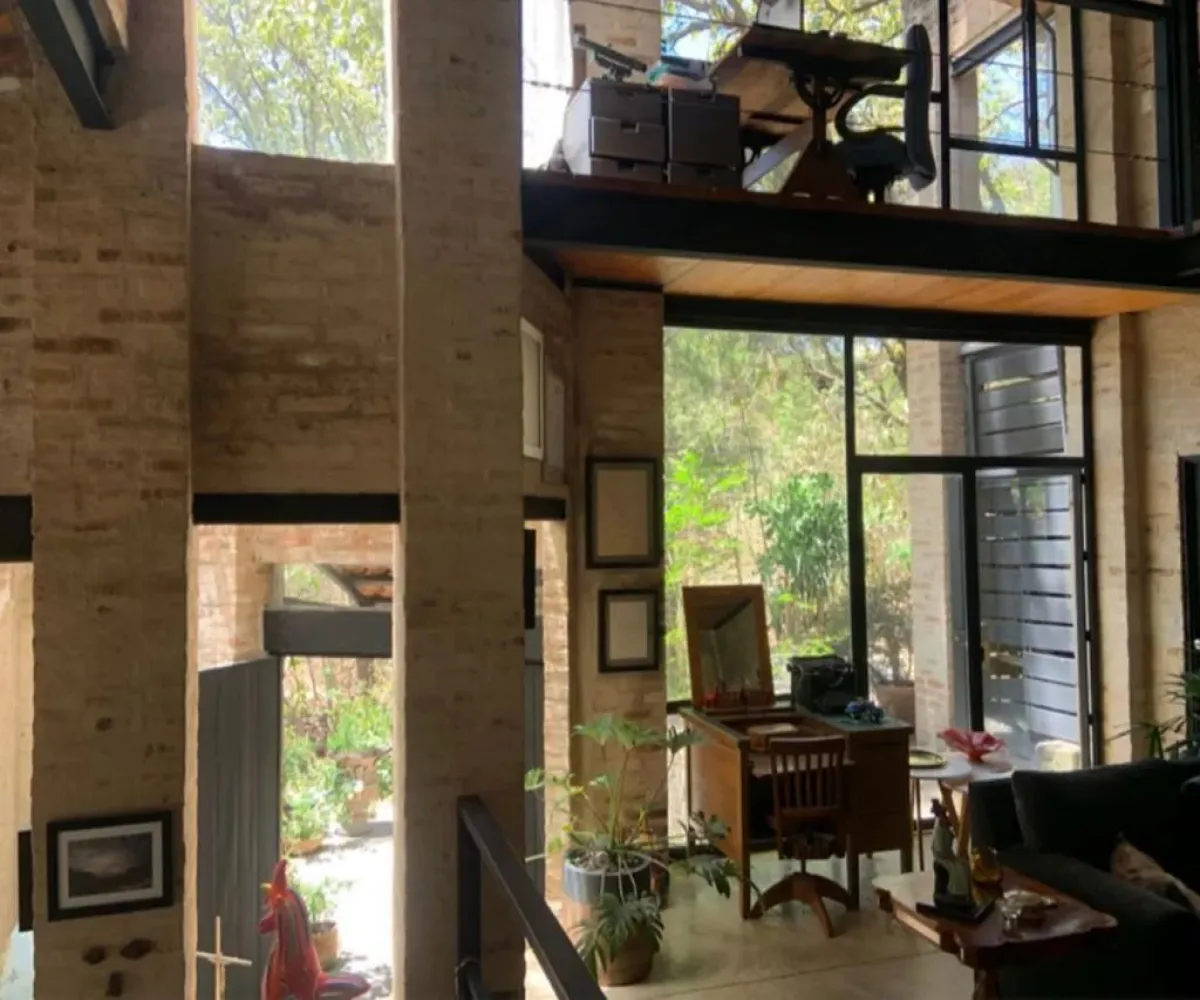 Casa En Venta,Pinar de la Venta,Paseo de la Parota 174, Zapopan, Jalisco 45221, 4 Habitaciones,4 Baños,Paseo de la Parota,1,pmBR1ie