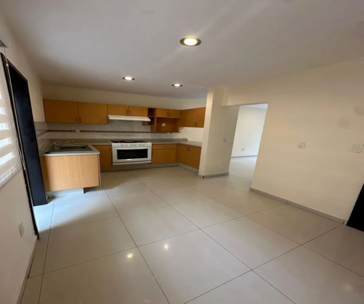 Casa En Venta,Parques del Bosque,Avenida Agrícola 2906, San Pedro Tlaquepaque, Jalisco 45609, 3 Habitaciones,2 Baños,Avenida Agrícola,2,pp3Iex9