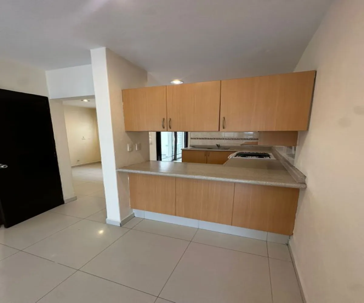 Casa En Venta,Parques del Bosque,Avenida Agrícola 2906, San Pedro Tlaquepaque, Jalisco 45609, 3 Habitaciones,2 Baños,Avenida Agrícola,2,pp3Iex9