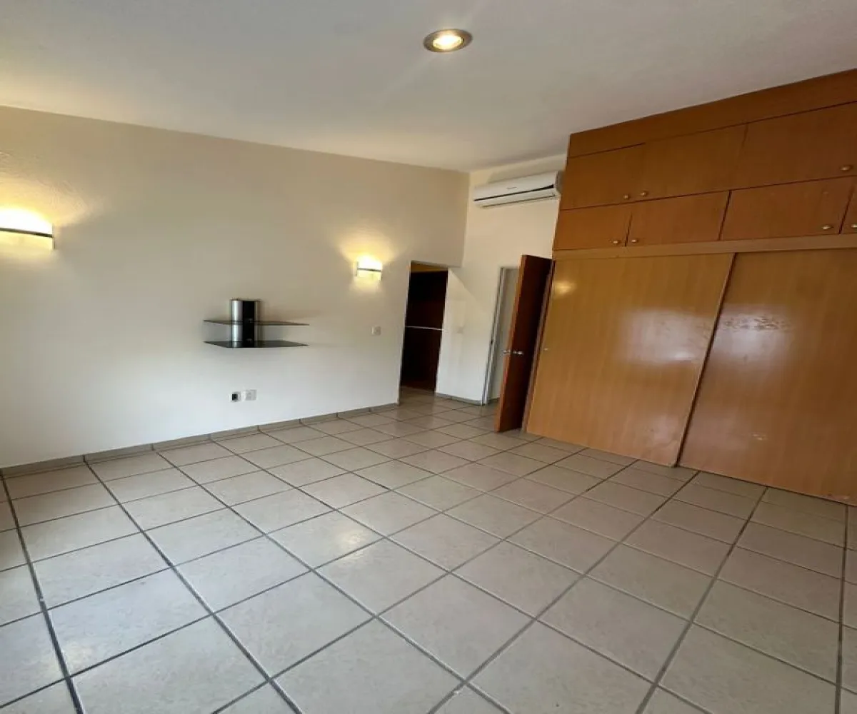 Casa En Venta,Parques del Bosque,Avenida Agrícola 2906, San Pedro Tlaquepaque, Jalisco 45609, 3 Habitaciones,2 Baños,Avenida Agrícola,2,pp3Iex9
