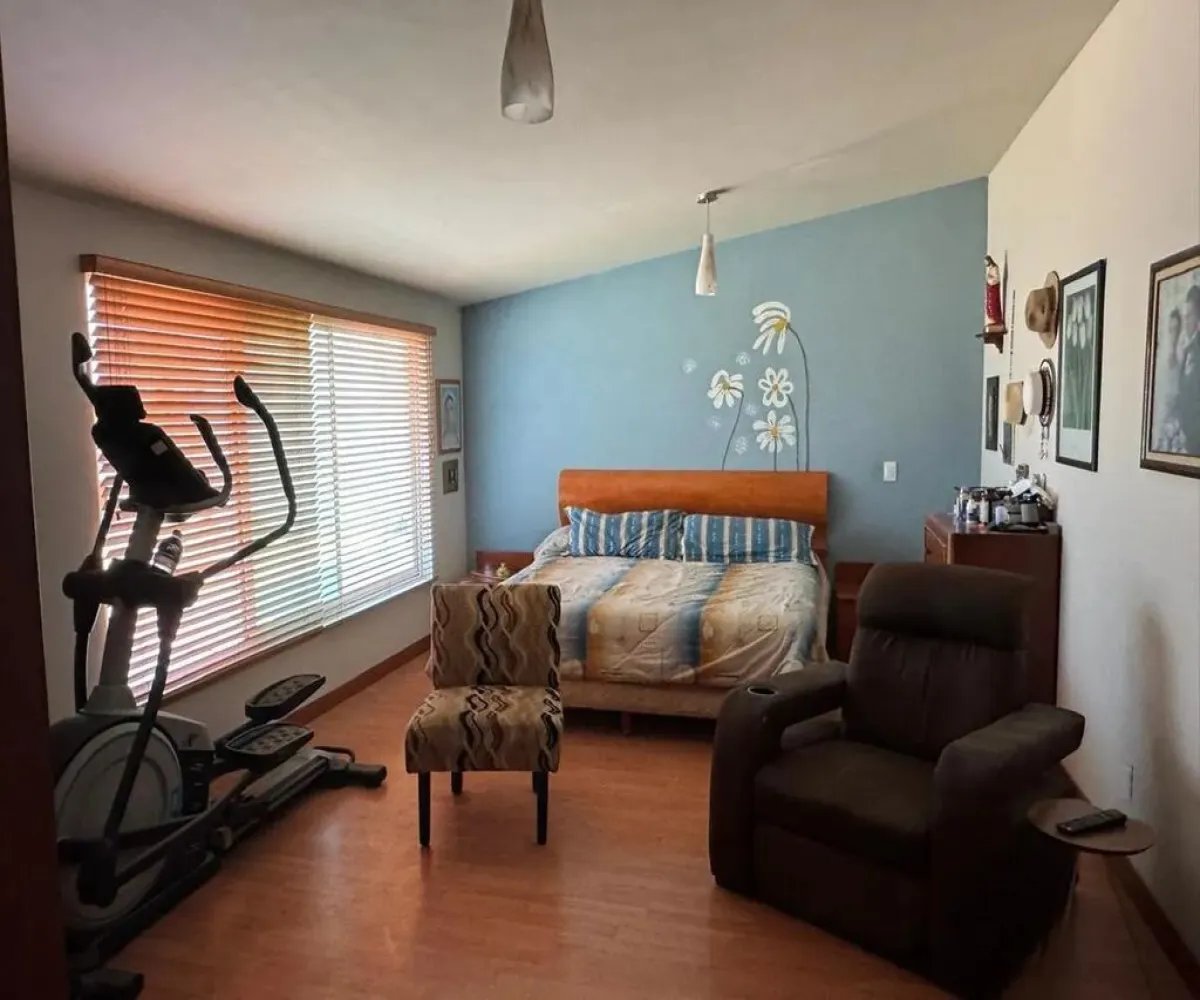 Casa En Venta,Casa Fuerte,Paseo la Torre S/N 43, Tlajomulco de Zúñiga, Jalisco 45645, 4 Habitaciones,3 Baños,Paseo la Torre,2,pJSpckE