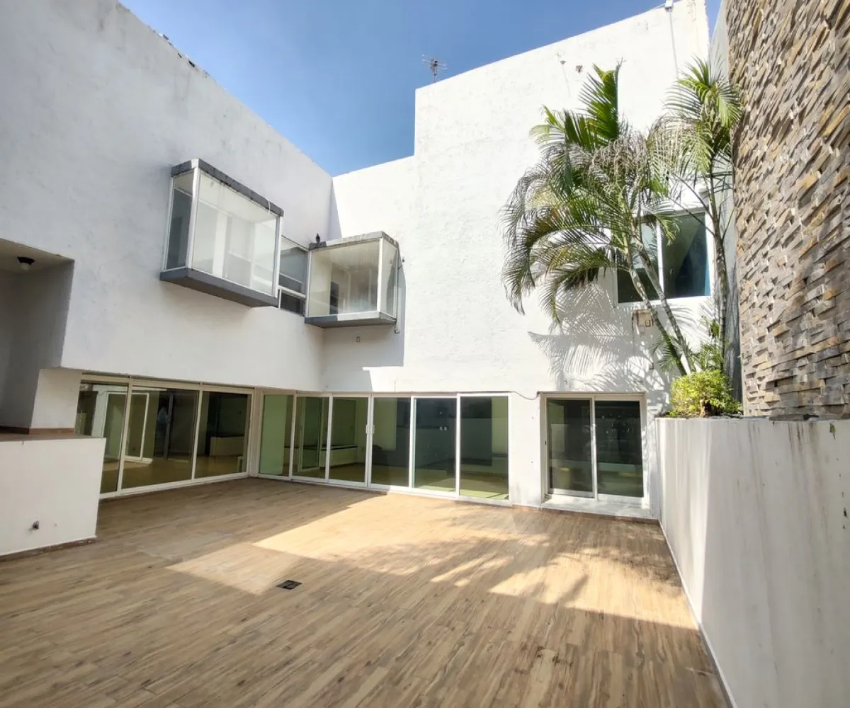 Casa En Venta,Ciudad De Los Niños,J. J. Martínez Aguirre 3346, Zapopan, Jalisco 45040, 6 Habitaciones,6 Baños,J. J. Martínez Aguirre,3,pBO6bZy