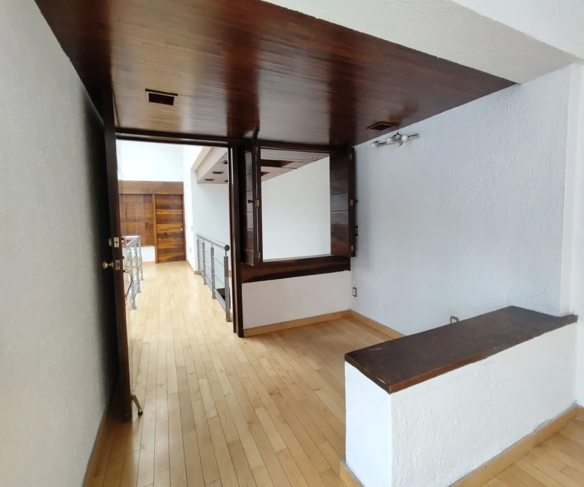 Casa En Venta,Ciudad De Los Niños,J. J. Martínez Aguirre 3346, Zapopan, Jalisco 45040, 6 Habitaciones,6 Baños,J. J. Martínez Aguirre,3,pBO6bZy