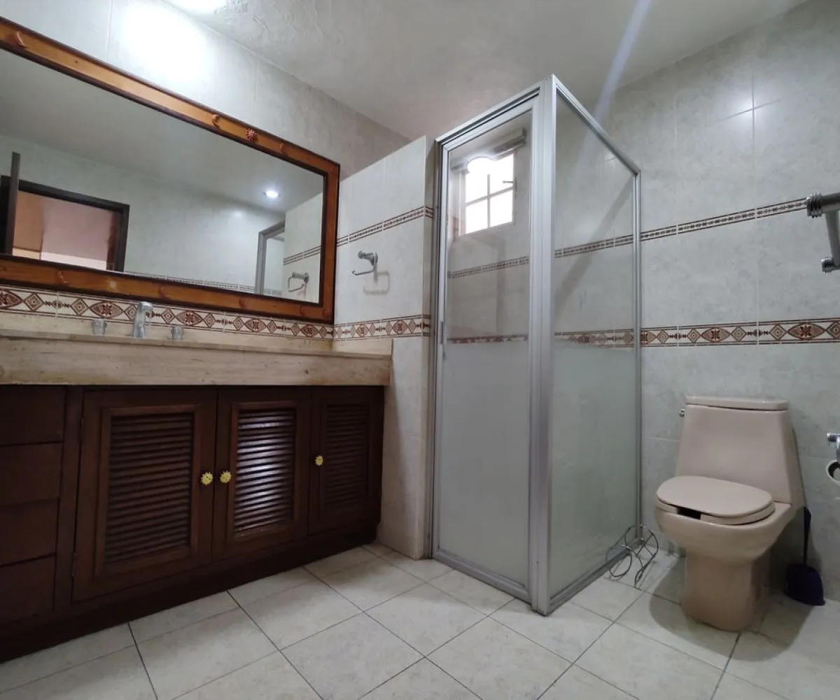 Casa En Venta,Ciudad De Los Niños,J. J. Martínez Aguirre 3346, Zapopan, Jalisco 45040, 6 Habitaciones,6 Baños,J. J. Martínez Aguirre,3,pBO6bZy