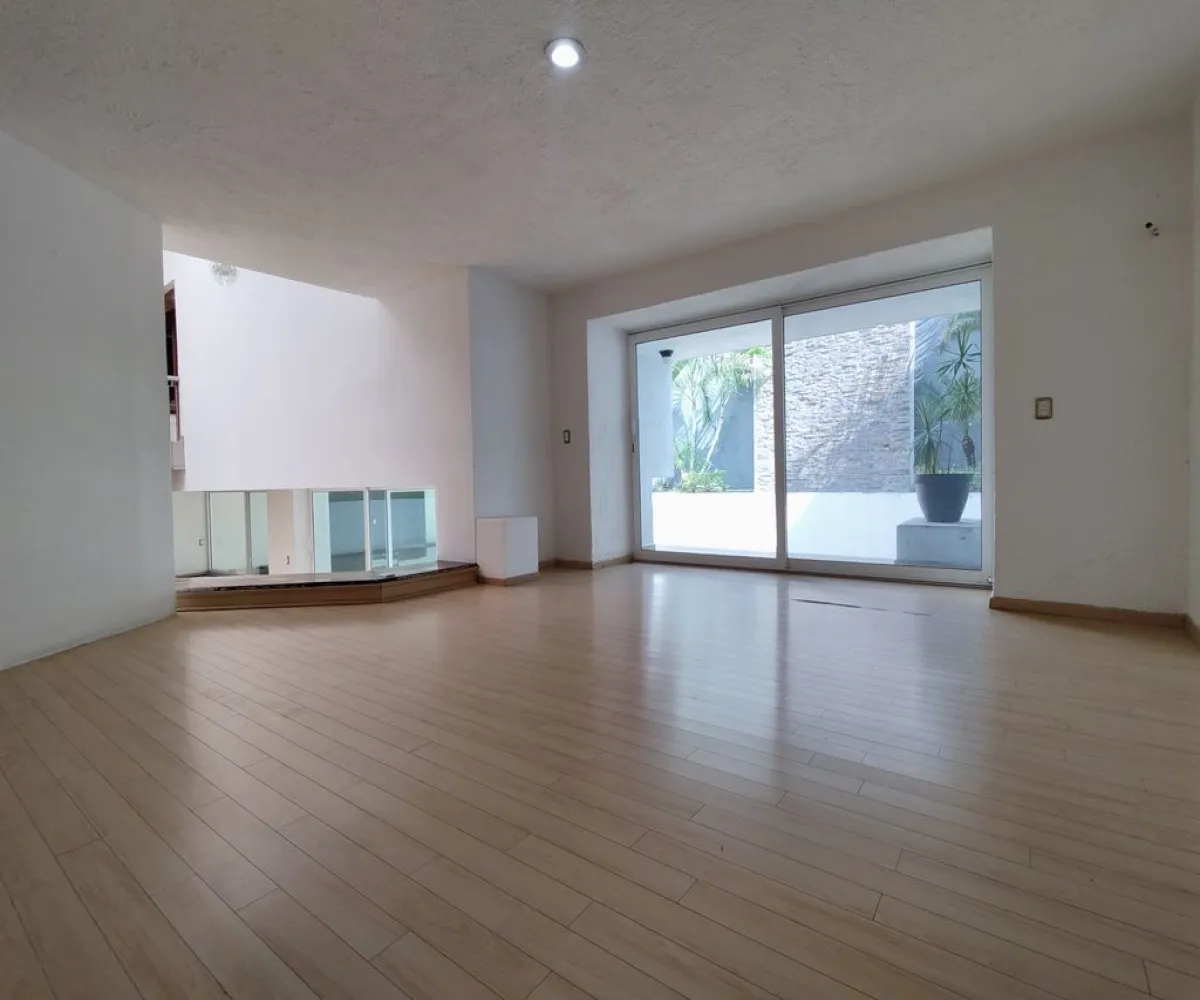 Casa En Venta,Ciudad De Los Niños,J. J. Martínez Aguirre 3346, Zapopan, Jalisco 45040, 6 Habitaciones,6 Baños,J. J. Martínez Aguirre,3,pBO6bZy