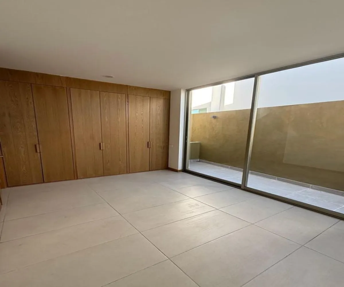 Casa En Venta,Casa Fuerte,Circuito la Almena 94, Tlajomulco de Zúñiga, Jalisco 45645, 3 Habitaciones,4 Baños,Circuito la Almena ,2,p3yHIpY