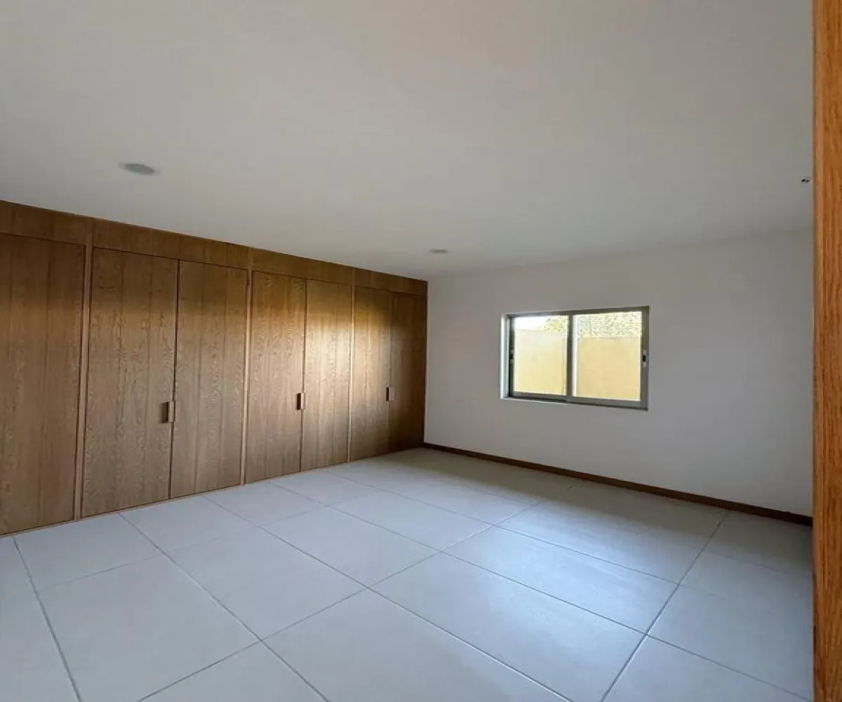 Casa En Venta,Casa Fuerte,Circuito la Almena 94, Tlajomulco de Zúñiga, Jalisco 45645, 3 Habitaciones,4 Baños,Circuito la Almena ,2,p3yHIpY