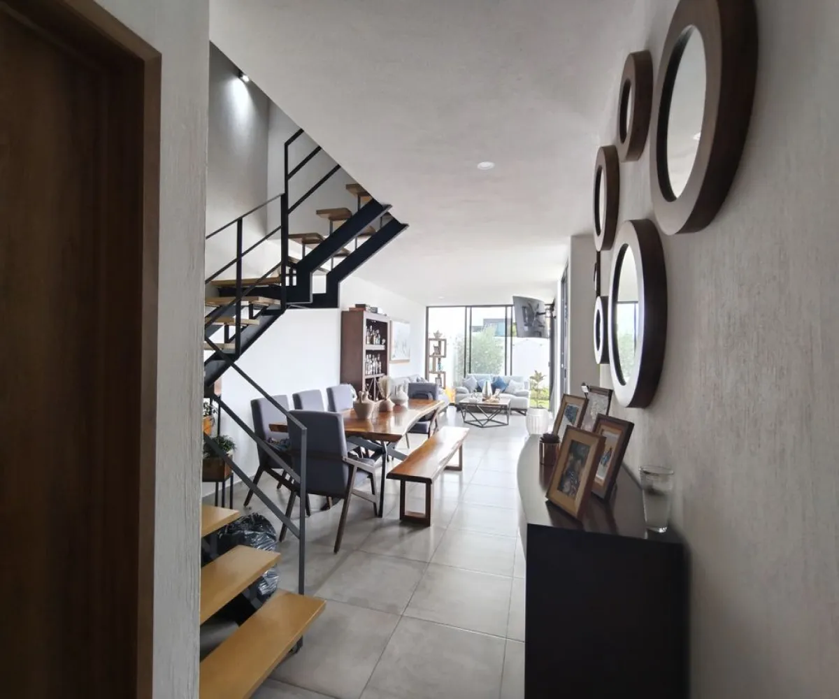 Casa En Venta,Senderos de Monte Verde,Boulevard Senderos de Monteverde 168 76, Tlajomulco de Zúñiga, Jalisco 45640, 3 Habitaciones,2 Baños,Boulevard Senderos de Monteverde,3,pZ5l6Ap