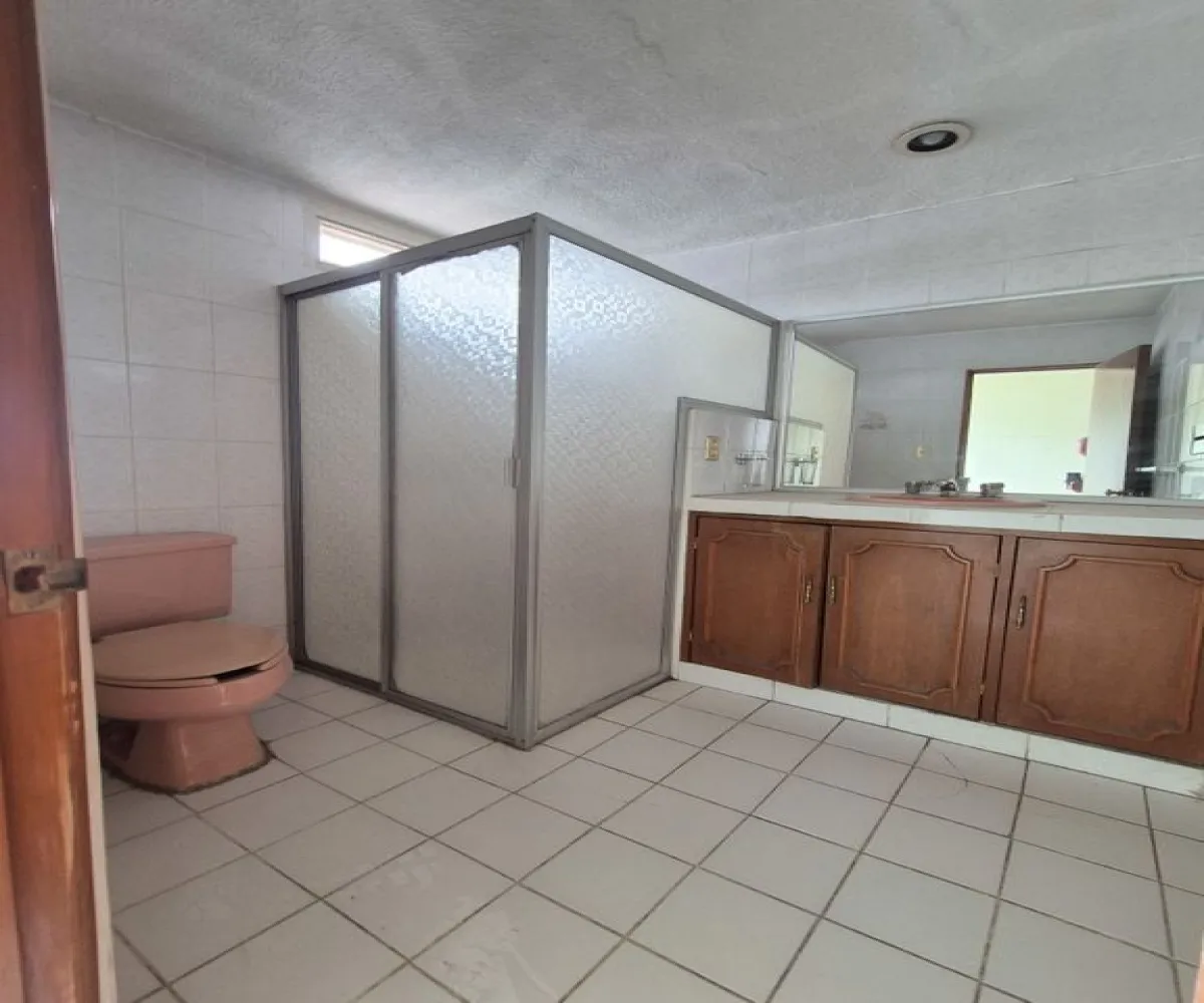 Casa En Venta,La Giralda,Calle Jade 3358, Zapopan, Jalisco 45088, 4 Habitaciones,5 Baños,Calle Jade,1,p6K32br