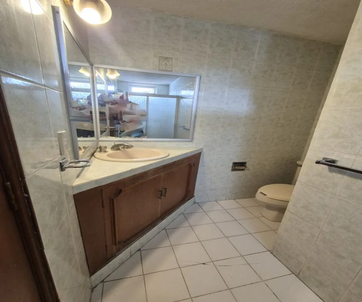 Casa En Venta,La Giralda,Calle Jade 3358, Zapopan, Jalisco 45088, 4 Habitaciones,5 Baños,Calle Jade,1,p6K32br