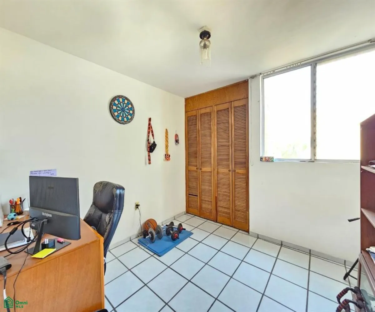 En Venta,Colomos Providencia,Asuncion E 1880 U403-C, Guadalajara, Jalisco 44602, 3 Habitaciones,2 Baños,Asuncion,3,MX25900002