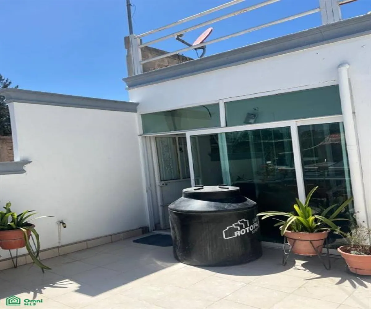 En Venta,Jardines de San Gonzalo,SAN DAVID GALVAN 47, Zapopan, Jalisco 45134, 5 Habitaciones,2 Baños,SAN DAVID GALVAN,2,MX25900671