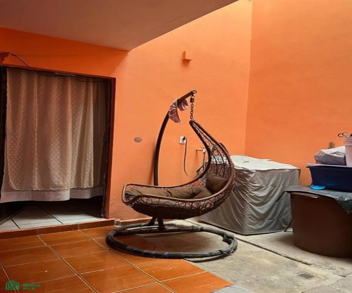 En Venta,Jardines de San Gonzalo,SAN DAVID GALVAN 47, Zapopan, Jalisco 45134, 5 Habitaciones,2 Baños,SAN DAVID GALVAN,2,MX25900671