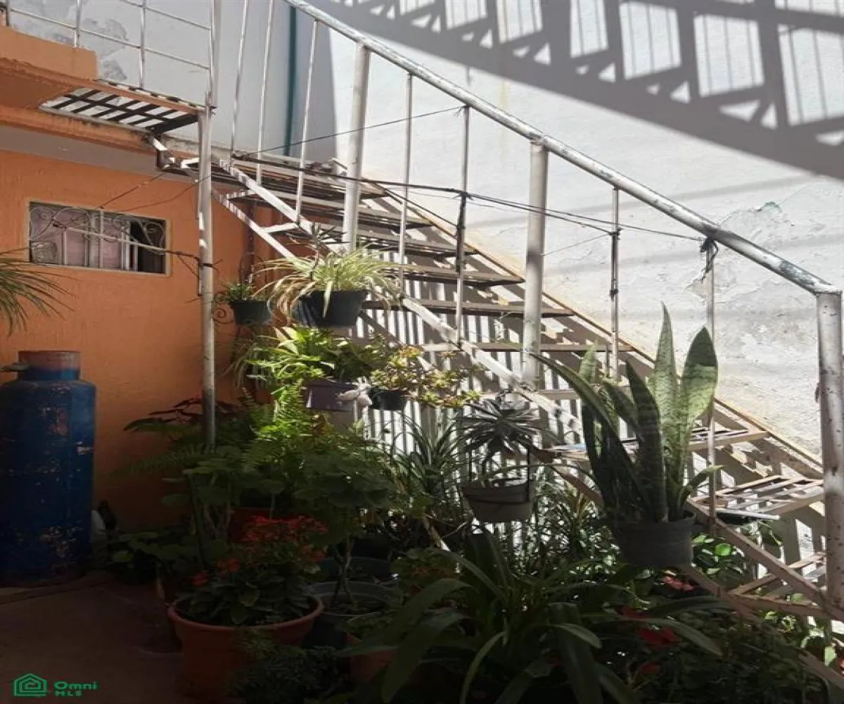 En Venta,Jardines de San Gonzalo,SAN DAVID GALVAN 47, Zapopan, Jalisco 45134, 5 Habitaciones,2 Baños,SAN DAVID GALVAN,2,MX25900671