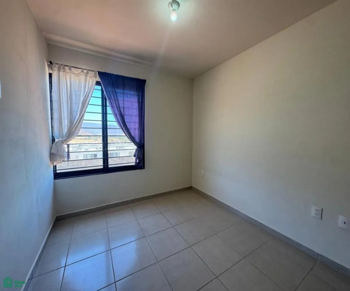 En Venta,Vista Sur Residencial,Vista Oriente 1274, Tlajomulco de Zuniga, Jalisco 45640, 3 Habitaciones,2 Baños,Vista Oriente,2,MX25901912