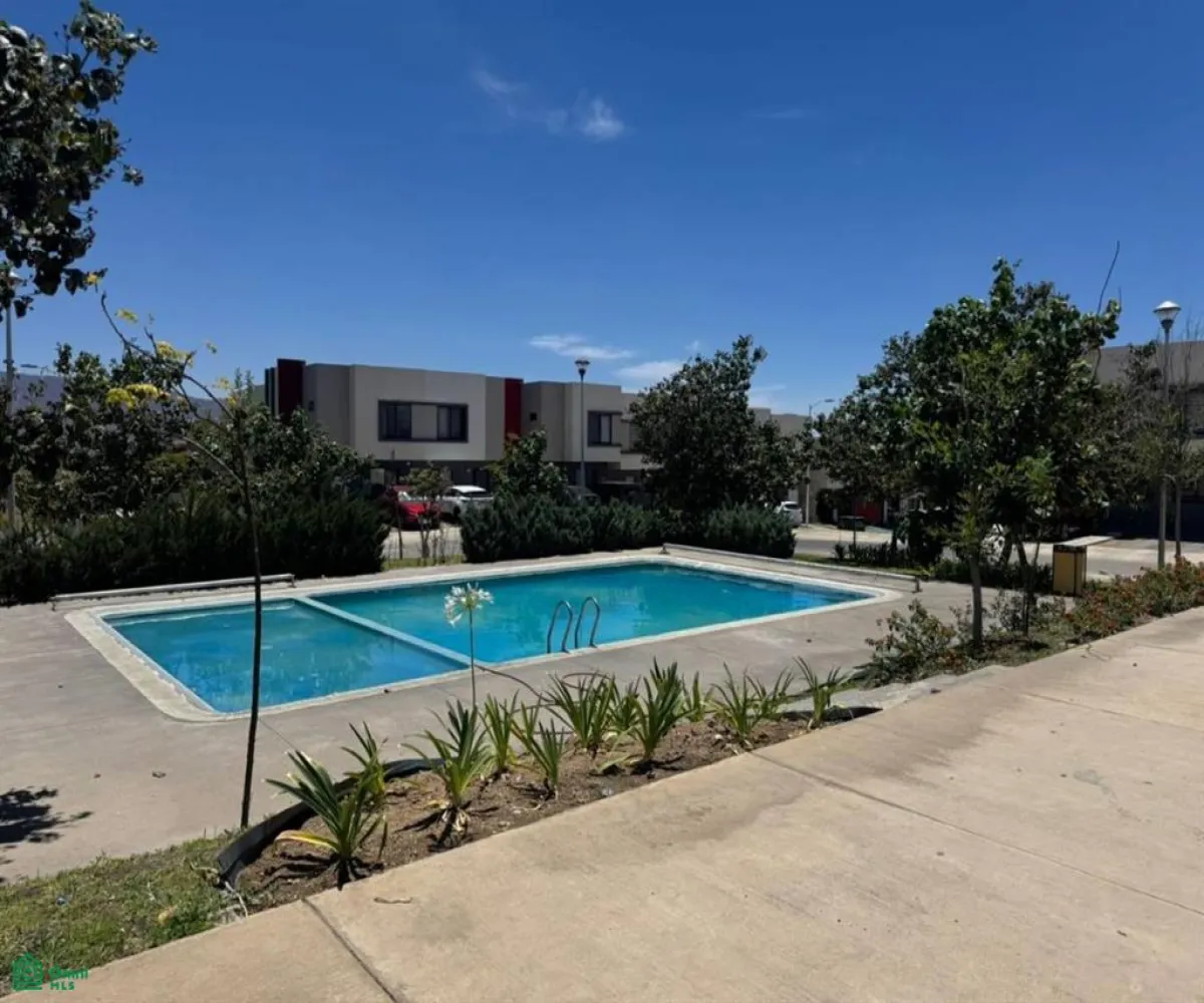 En Venta,Vista Sur Residencial,Vista Oriente 1274, Tlajomulco de Zuniga, Jalisco 45640, 3 Habitaciones,2 Baños,Vista Oriente,2,MX25901912
