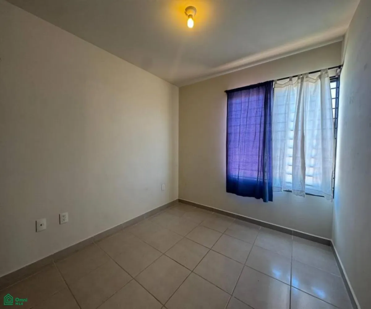 En Venta,Vista Sur Residencial,Vista Oriente 1274, Tlajomulco de Zuniga, Jalisco 45640, 3 Habitaciones,2 Baños,Vista Oriente,2,MX25901912