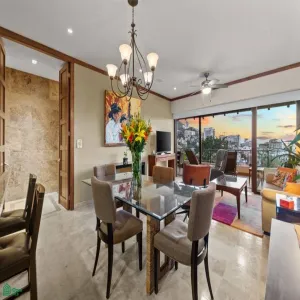 En Venta,El Caloso,Invierno 70 Int 402, Puerto Vallarta, Jalisco 48360, 2 Habitaciones,2 Baños,Invierno,3,MX25902212