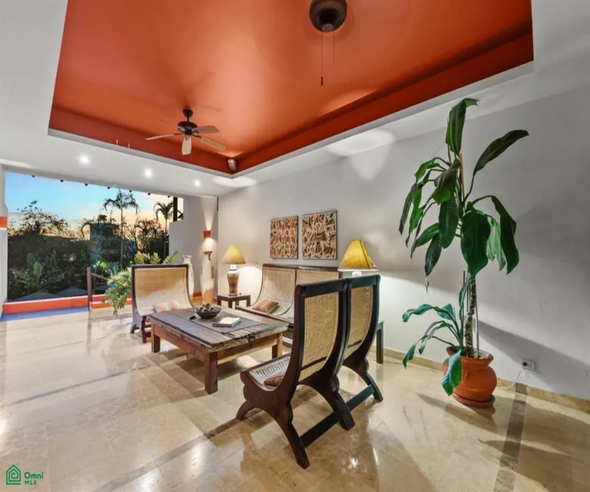 En Venta,El Caloso,Invierno 70 Int 402, Puerto Vallarta, Jalisco 48360, 2 Habitaciones,2 Baños,Invierno,3,MX25902212