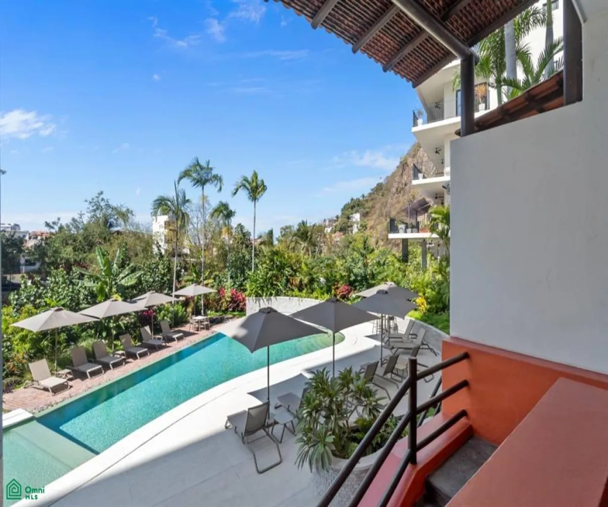 En Venta,El Caloso,Invierno 70 Int 402, Puerto Vallarta, Jalisco 48360, 2 Habitaciones,2 Baños,Invierno,3,MX25902212