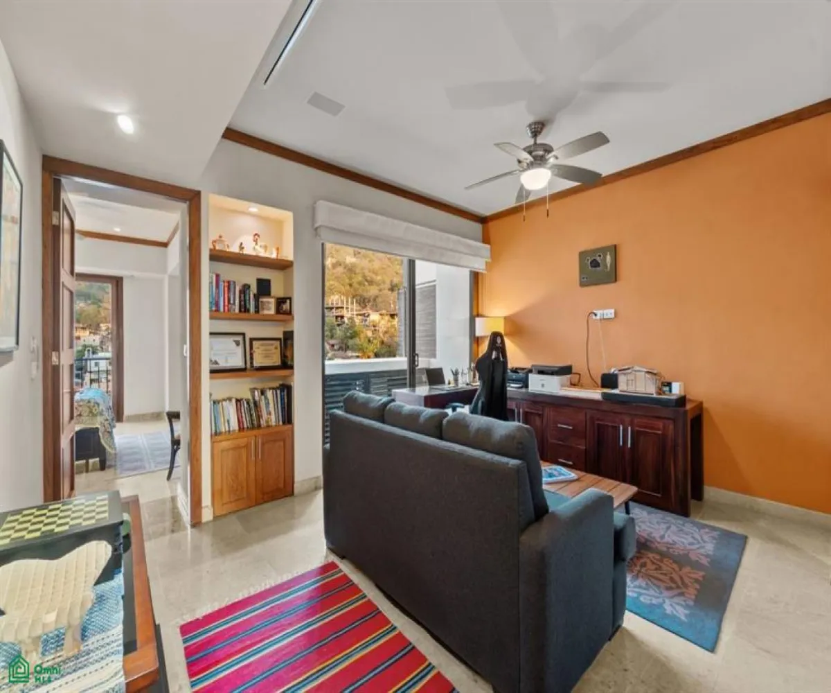 En Venta,El Caloso,Invierno 70 Int 402, Puerto Vallarta, Jalisco 48360, 2 Habitaciones,2 Baños,Invierno,3,MX25902212