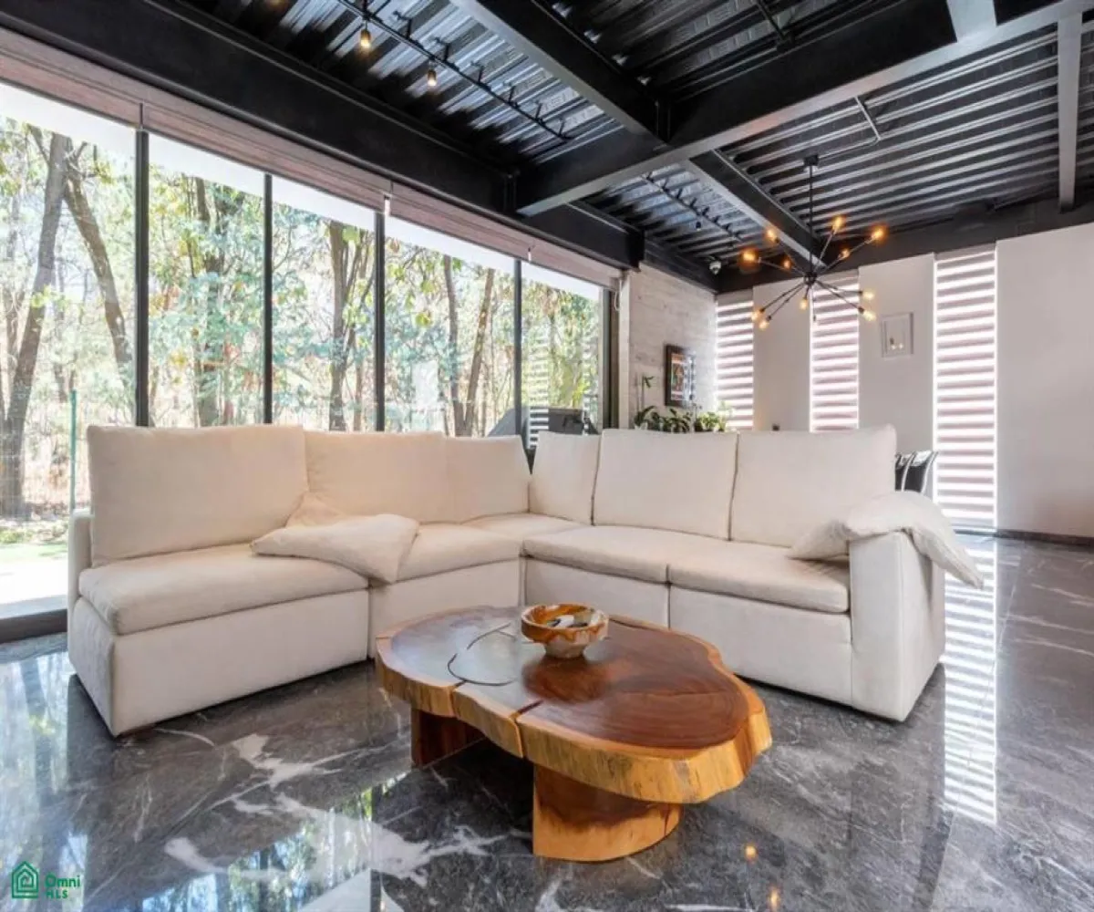 En Renta,Cielo Contry Club,Paseo de la Vista Hermosa S/N, Tlajomulco de Zuniga, Jalisco 45643, 4 Habitaciones,4 Baños,Paseo de la Vista Hermosa,3,MX25902732