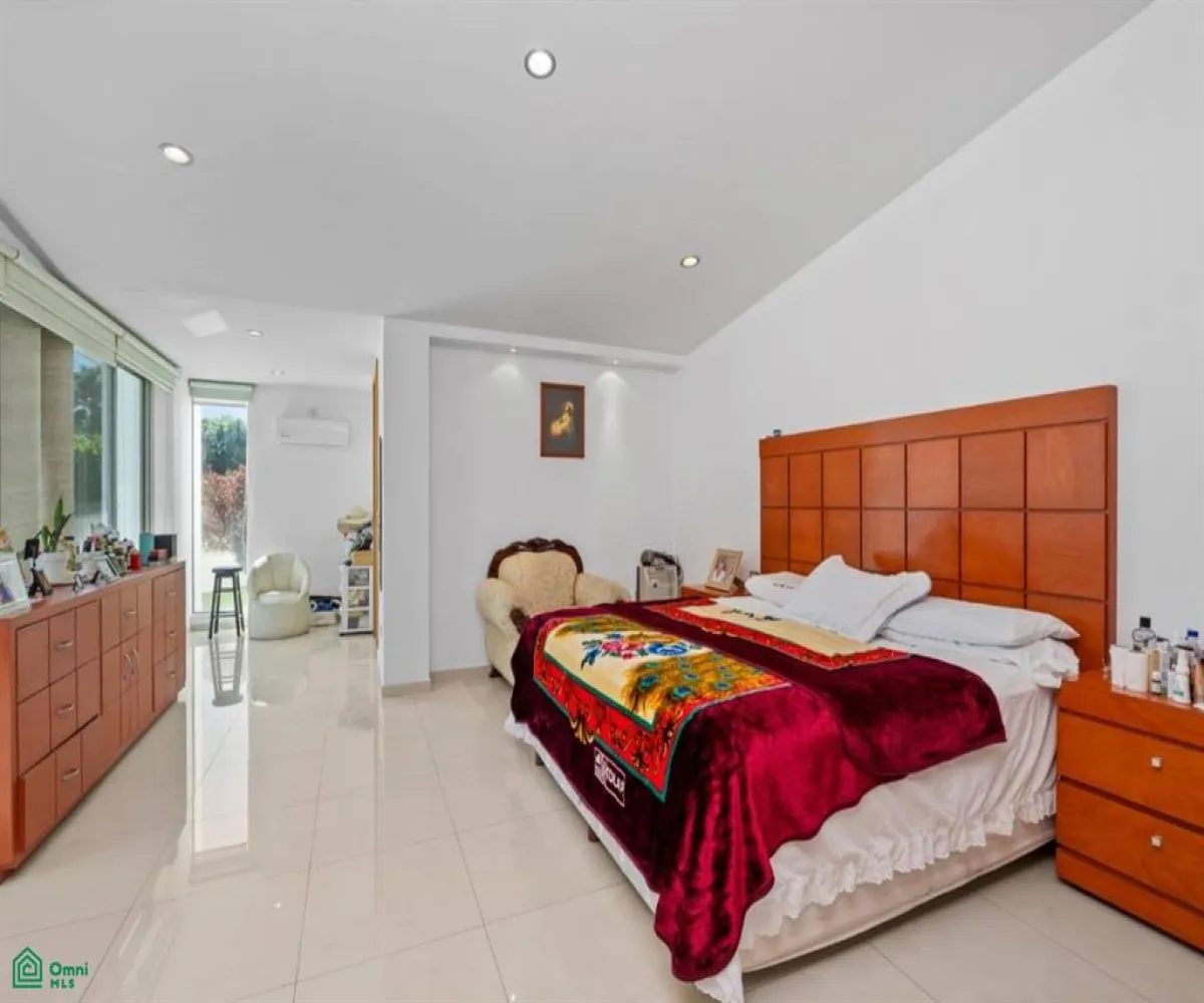 En Venta,Club de Golf Santa Anita,paseo de los lirios 601, Tlajomulco de Zuniga, Jalisco 45645, 4 Habitaciones,3 Baños,paseo de los lirios,1,MX25904478