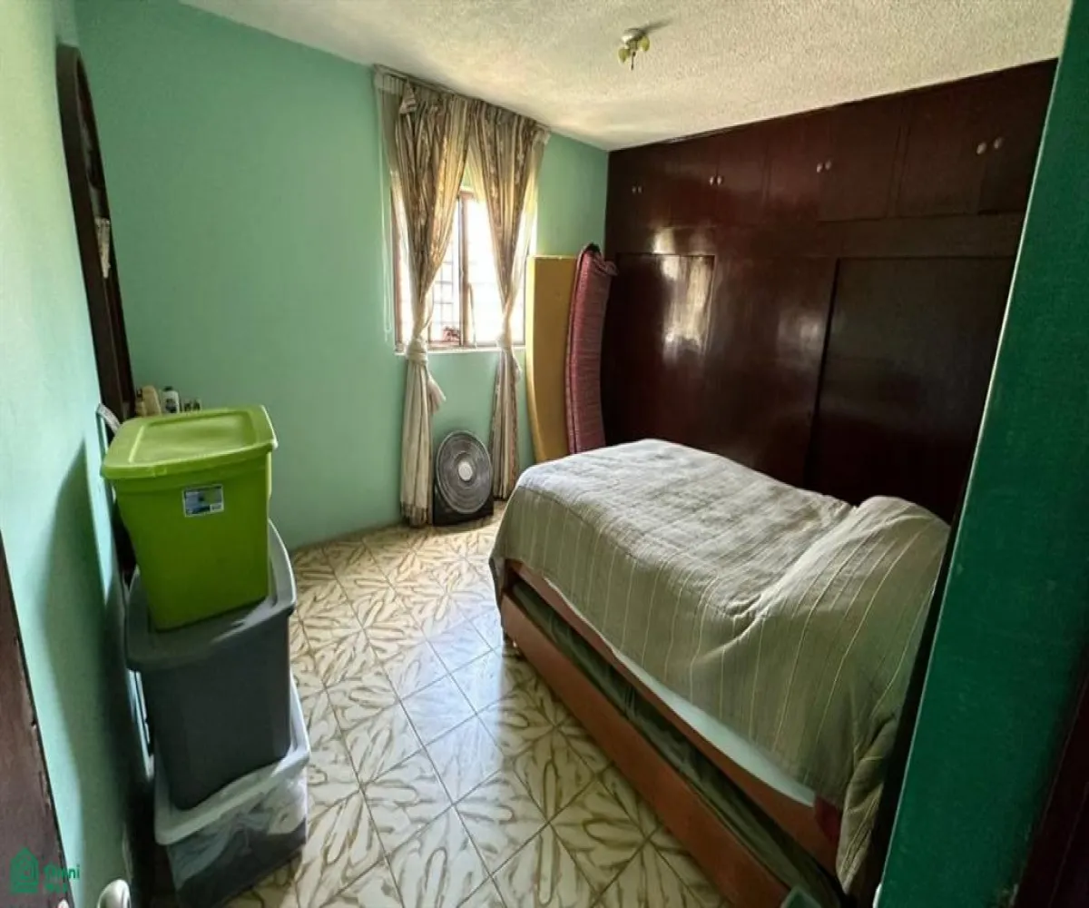 En Venta,Jardines de La Calera,Malvas 140, Tlajomulco de Zuniga, Jalisco 45676, 5 Habitaciones,3 Baños,Malvas,2,MX25908304