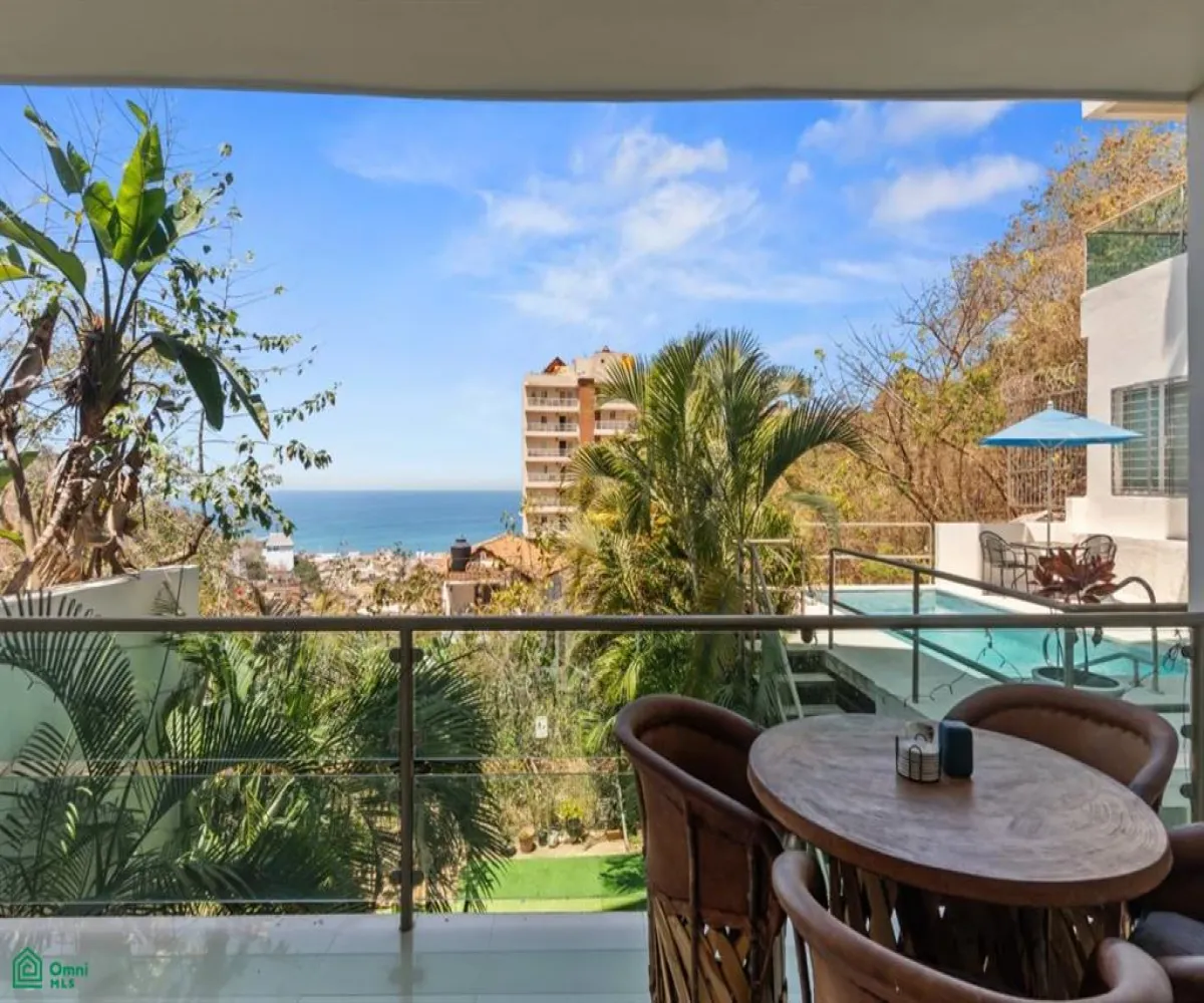 En Venta,El Cerro,Calle Allende 585 Int 1, Puerto Vallarta, Jalisco 48304, 2 Habitaciones,2 Baños,Calle Allende,MX25909282