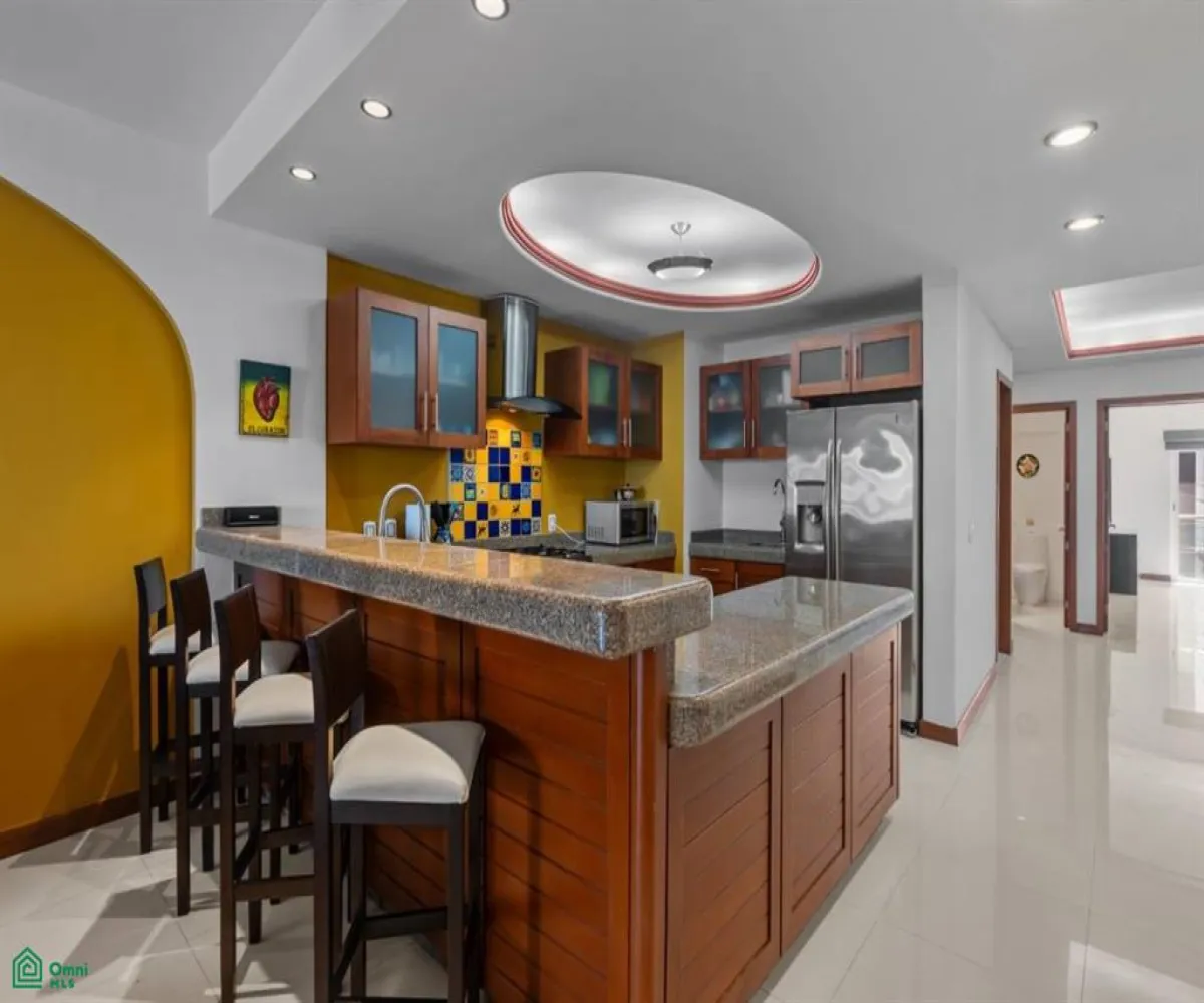 En Venta,El Cerro,Calle Allende 585 Int 1, Puerto Vallarta, Jalisco 48304, 2 Habitaciones,2 Baños,Calle Allende,MX25909282