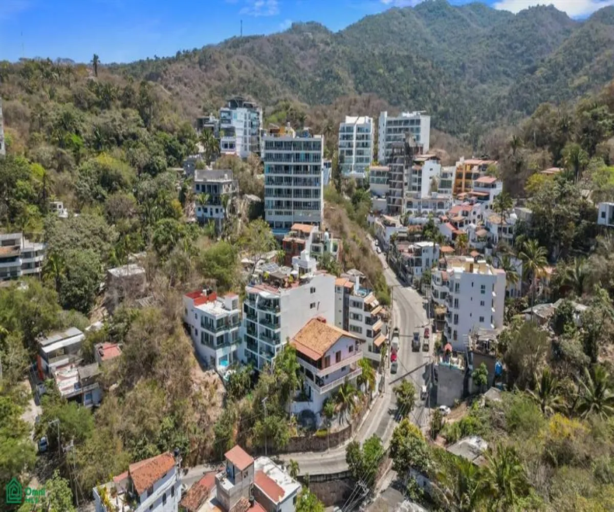 En Venta,El Cerro,Calle Allende 585 Int 1, Puerto Vallarta, Jalisco 48304, 2 Habitaciones,2 Baños,Calle Allende,MX25909282