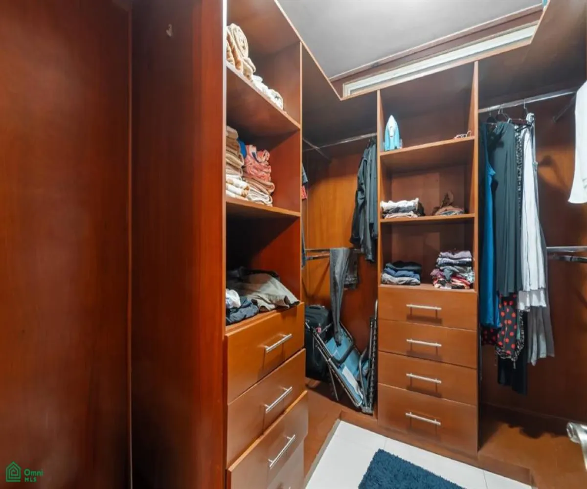 En Venta,El Cerro,Calle Allende 585 Int 1, Puerto Vallarta, Jalisco 48304, 2 Habitaciones,2 Baños,Calle Allende,MX25909282