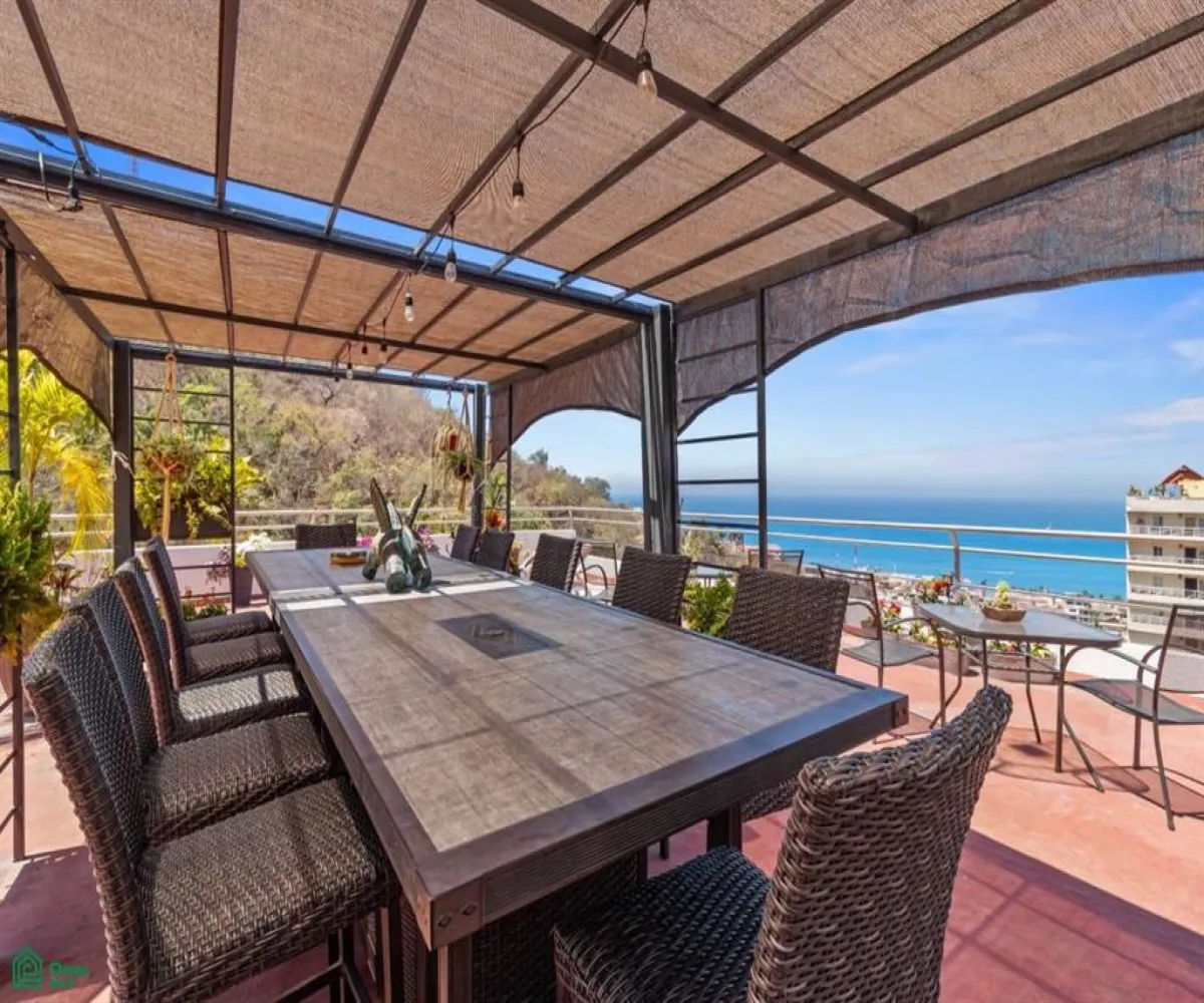 En Venta,El Cerro,Calle Allende 585 Int 1, Puerto Vallarta, Jalisco 48304, 2 Habitaciones,2 Baños,Calle Allende,MX25909282