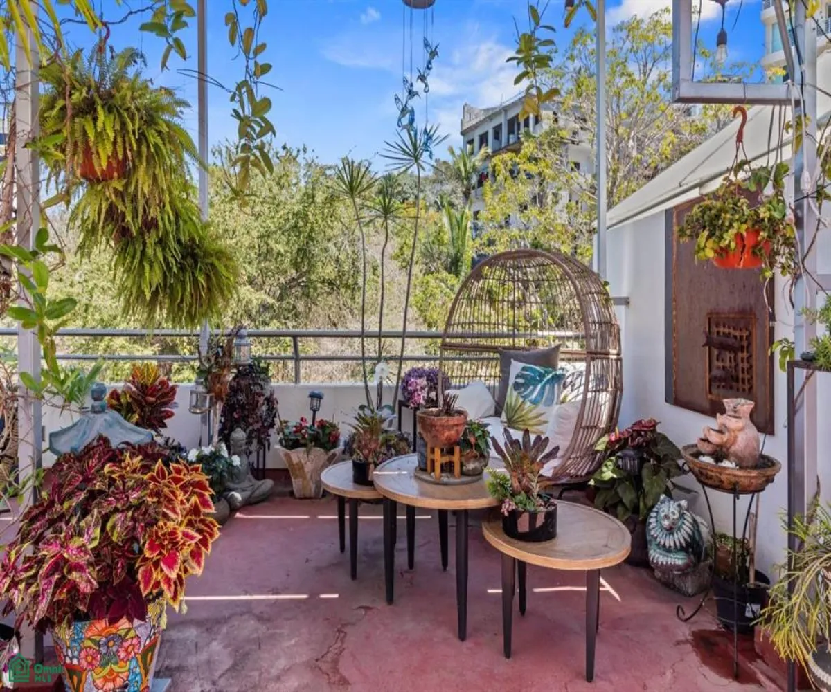 En Venta,El Cerro,Calle Allende 585 Int 1, Puerto Vallarta, Jalisco 48304, 2 Habitaciones,2 Baños,Calle Allende,MX25909282