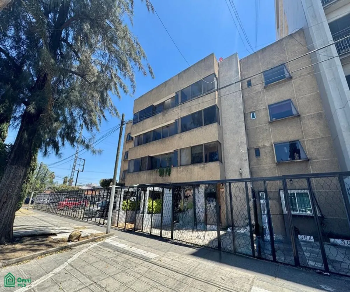 En Venta,Fraccionamiento Jardines de Guadalupe,Av. Guadalupe 4871, Zapopan, Jalisco 45030, 3 Habitaciones,2 Baños,Av. Guadalupe,MX25913216