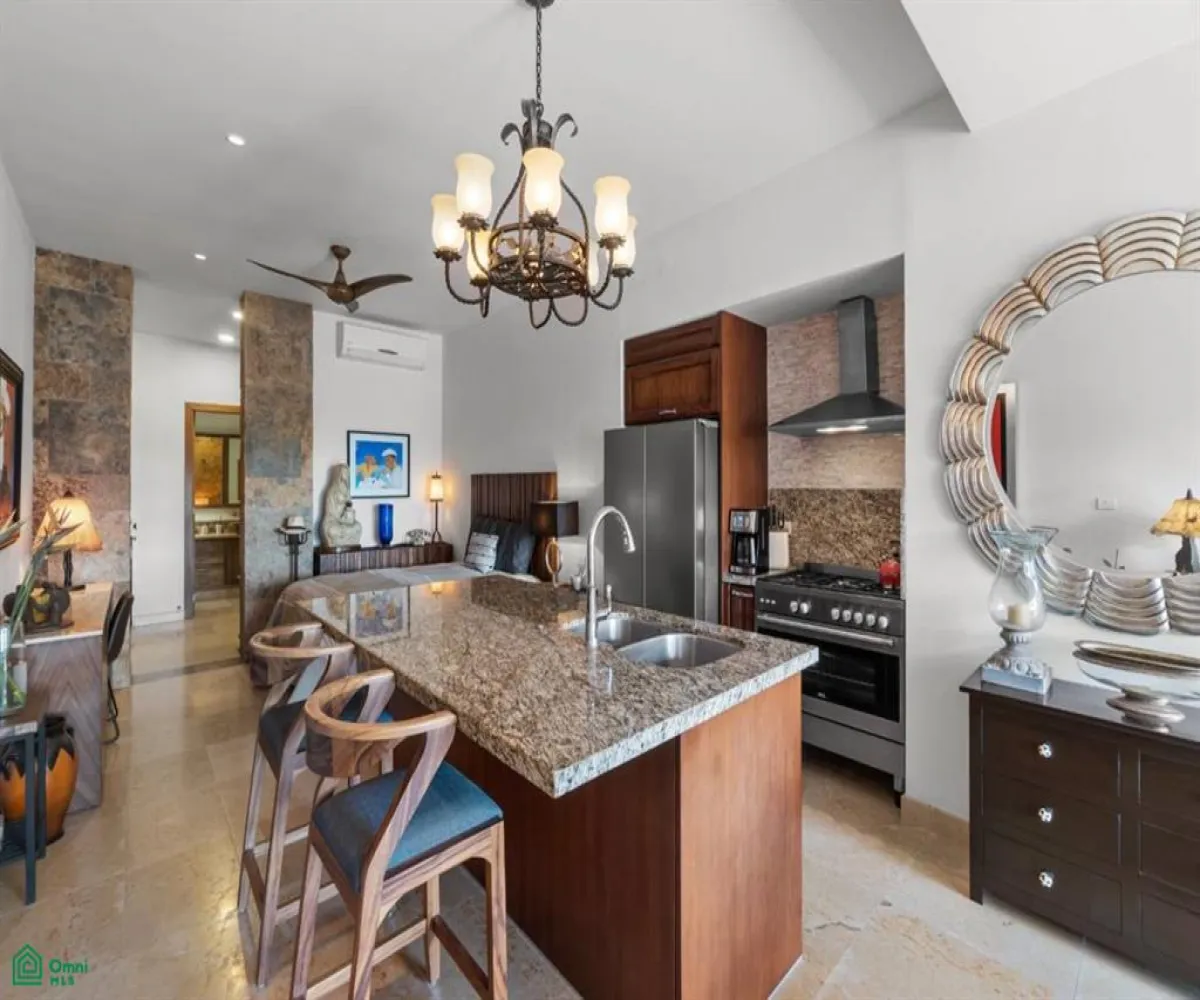 En Venta,El Caloso,Invierno 70 Int 102, Puerto Vallarta, Jalisco 48360,1 Baño,Invierno,MX25914503